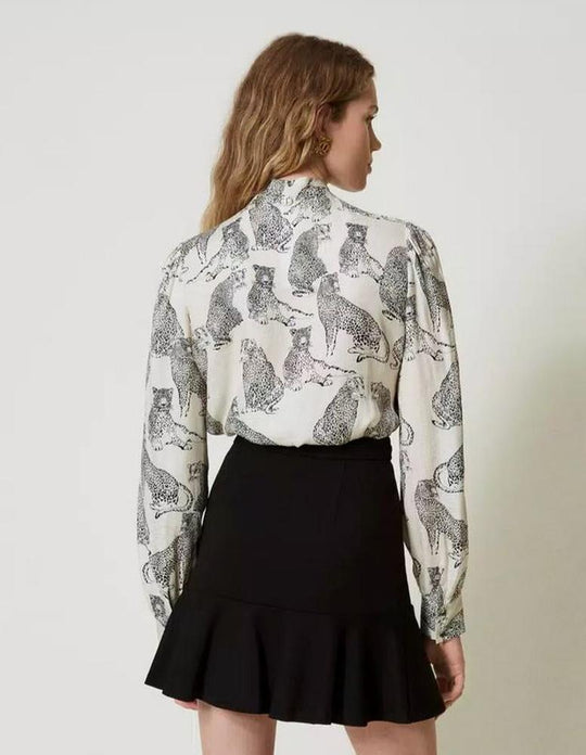 Schwarzer Minirock von der Marke Twinset