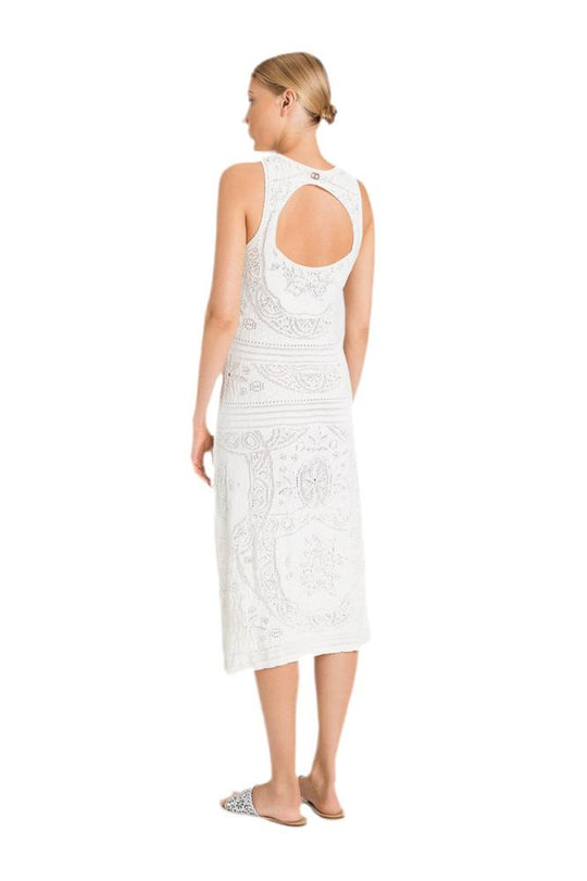 Figurbetontes Midi-Strickkleid