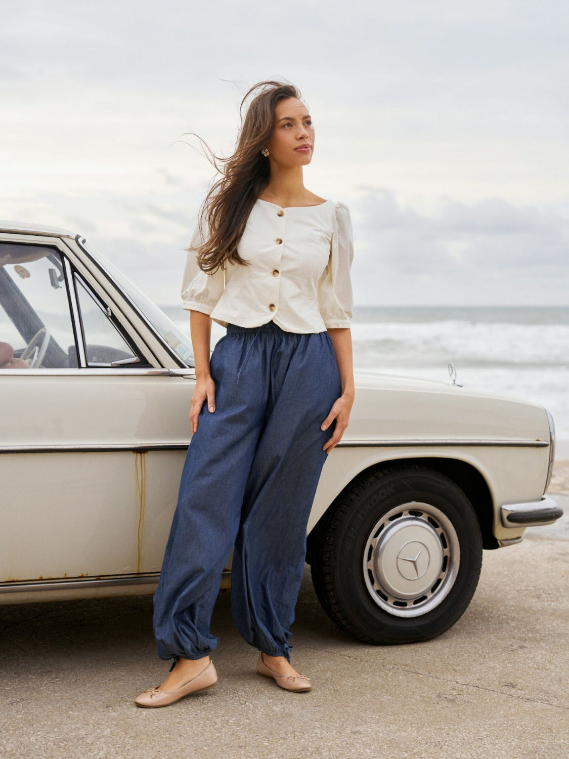 Neo Noir Denim Ballonhose