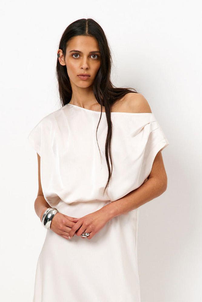 Dante6 Roam – Fließendes Satin-Look Cropped Top