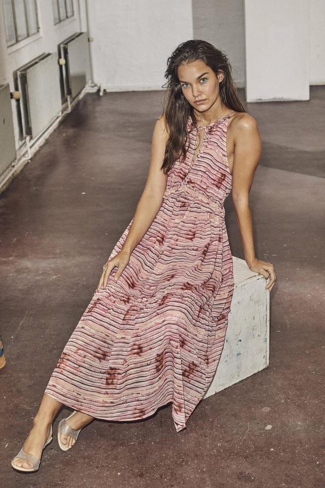 Maxikleid mit Liebe zum Detail