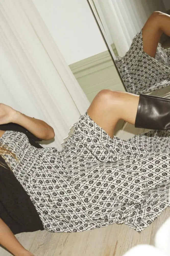 Leichtes Offwhite-Schwarz Kleid von Co'couture-Co'couture-HEIDA Fashion