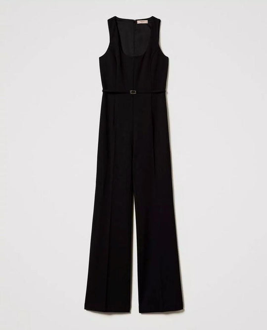 Jumpsuit aus Milano-Strick und einer Viskose-Stretch-Mischung