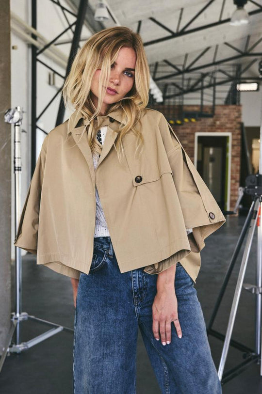 Stylische khakifarbene Trenchjacke von Co'Couture – dein Must-Have für jede Saison
