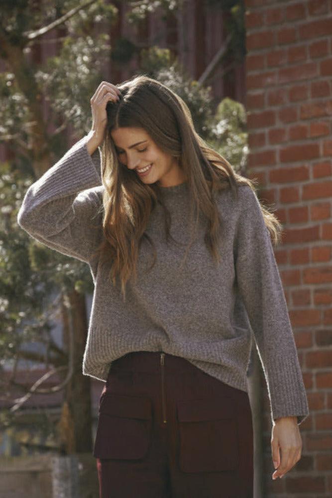 MajaCC Wollpullover in grau